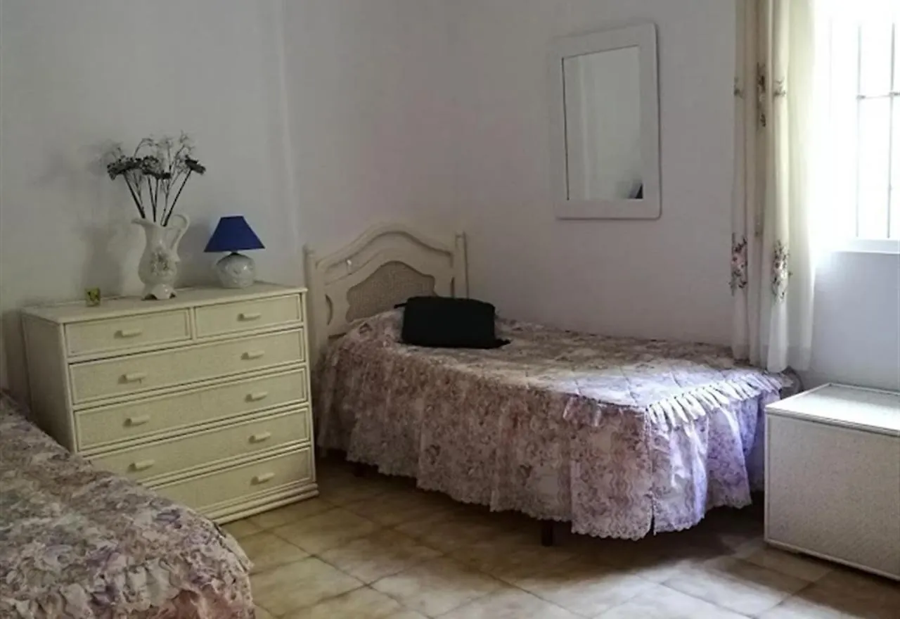 3 Bedroom Spacious Apartment Fuengirola Spain